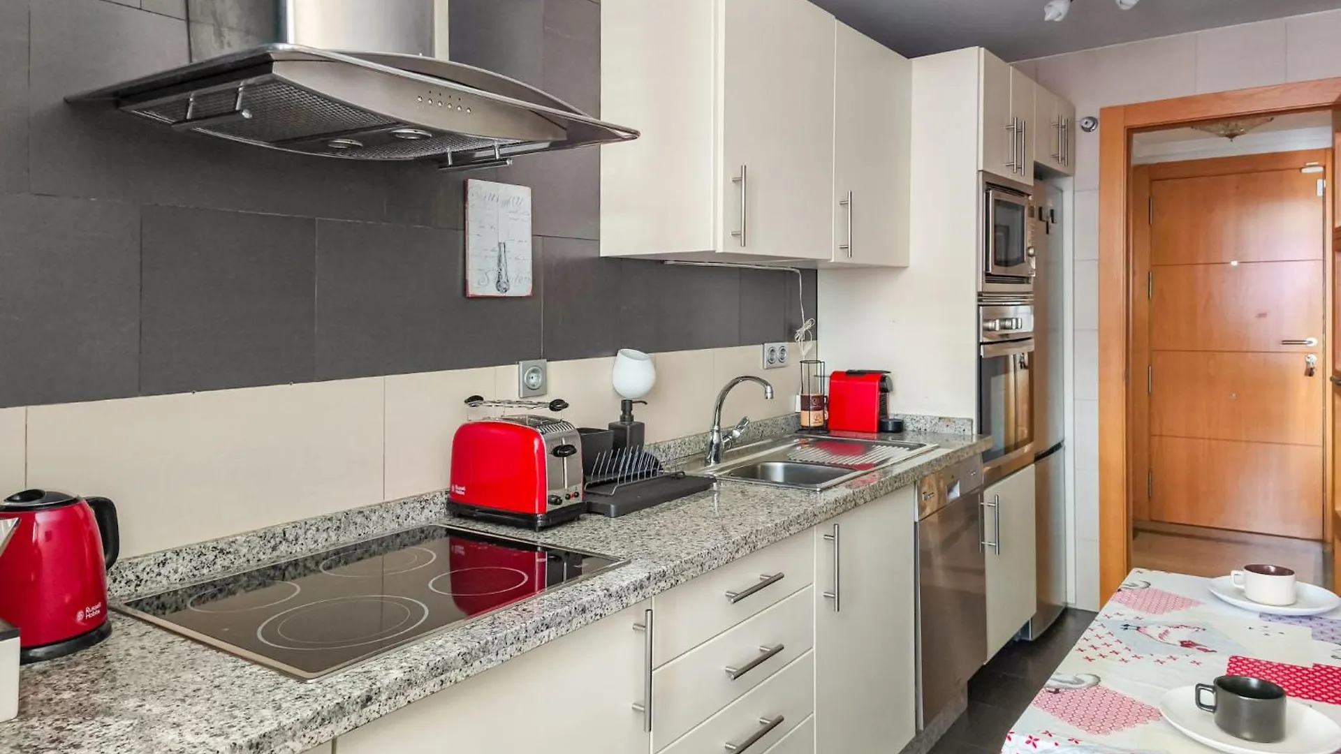 Apartment Malaga Pacifico By Interhome